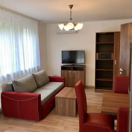 Apartment Veritas *