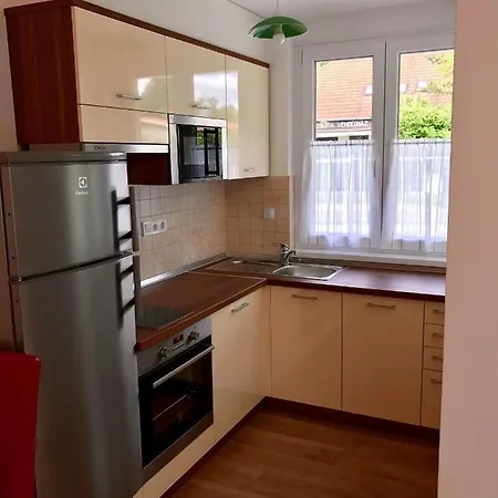 Veritas Apartment Zamardi